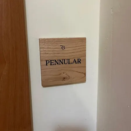 Alojamento de Acomodação e Pequeno-almoço Rave Praia a Mare