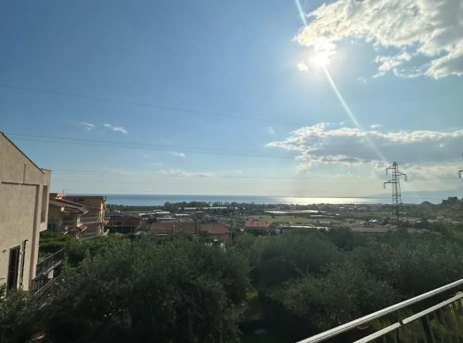 Alojamento de Acomodação e Pequeno-almoço Rave Praia a Mare