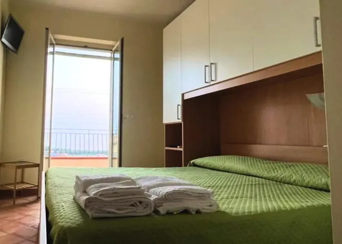 Bed & Breakfast Rave 3*